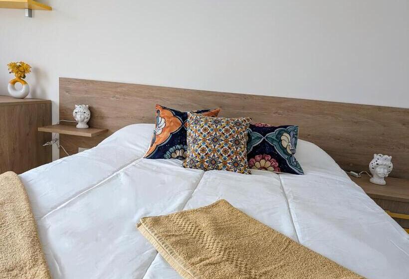 مبيت وإفطار Villa Dafne