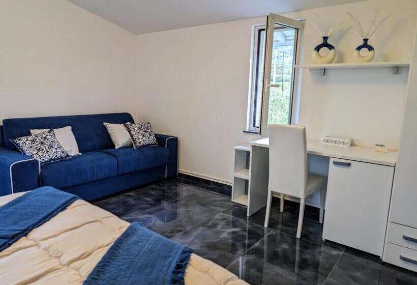 مبيت وإفطار Villa Dafne