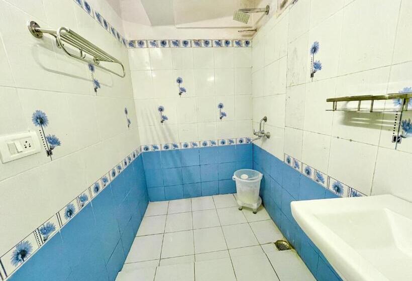 Central Hotel By Rb Group Mall Road Prime Location In Front Of Naini Lake Hygiene And Spacious Room