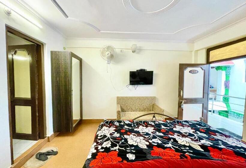 Central Hotel By Rb Group Mall Road Prime Location In Front Of Naini Lake Hygiene And Spacious Room