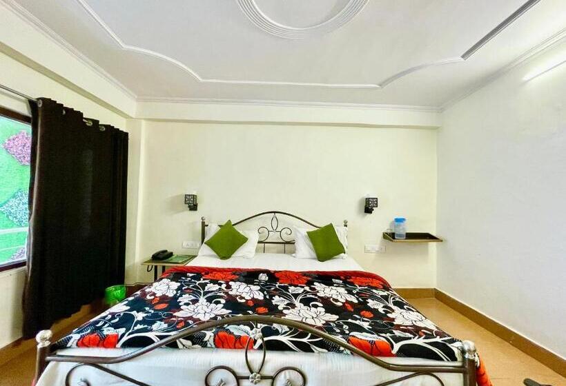 Central Hotel By Rb Group Mall Road Prime Location In Front Of Naini Lake Hygiene And Spacious Room