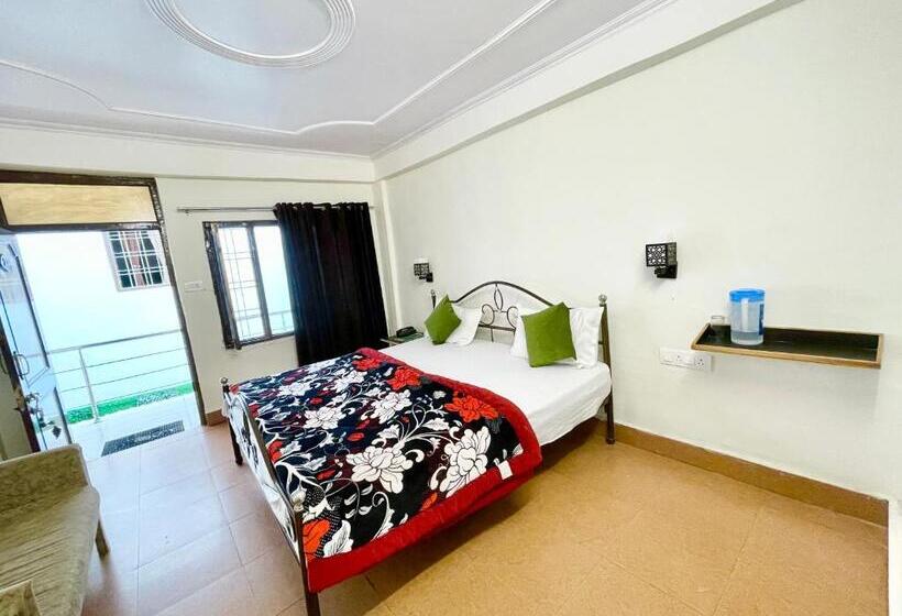 Central Hotel By Rb Group Mall Road Prime Location In Front Of Naini Lake Hygiene And Spacious Room