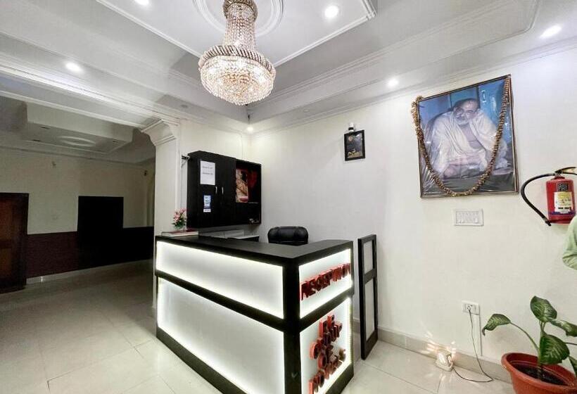 Central Hotel By Rb Group Mall Road Prime Location In Front Of Naini Lake Hygiene And Spacious Room