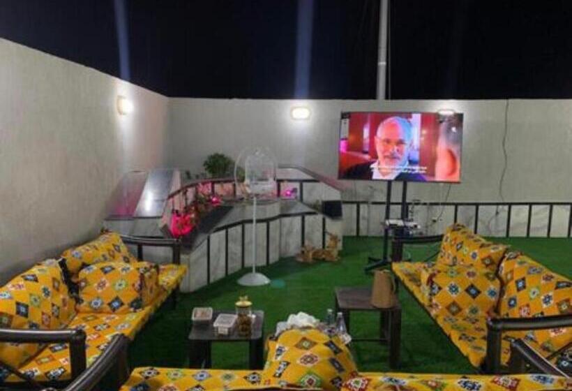 ホテル استراحة وشاليهات عزيزه