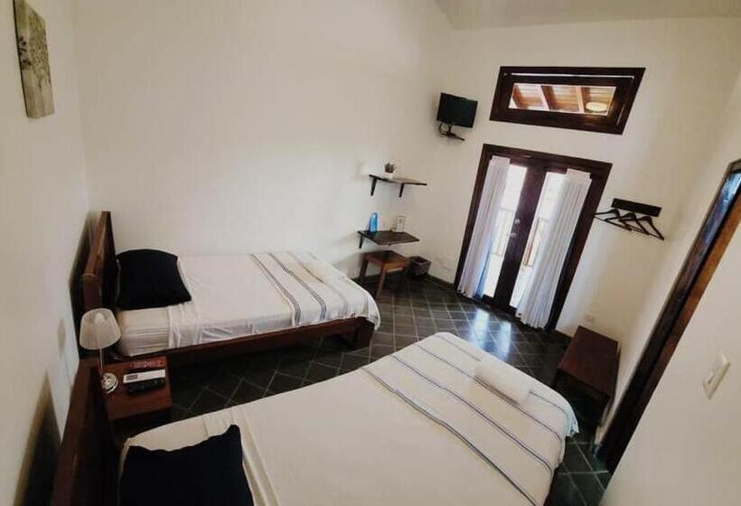 호텔 And Coffe Azul