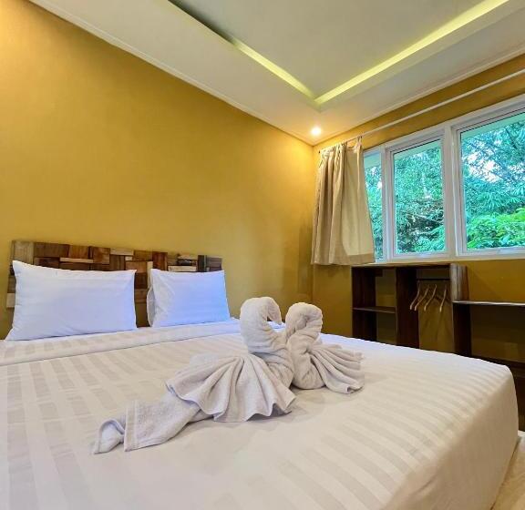 בית מלון כפרי Bamboo Oasis