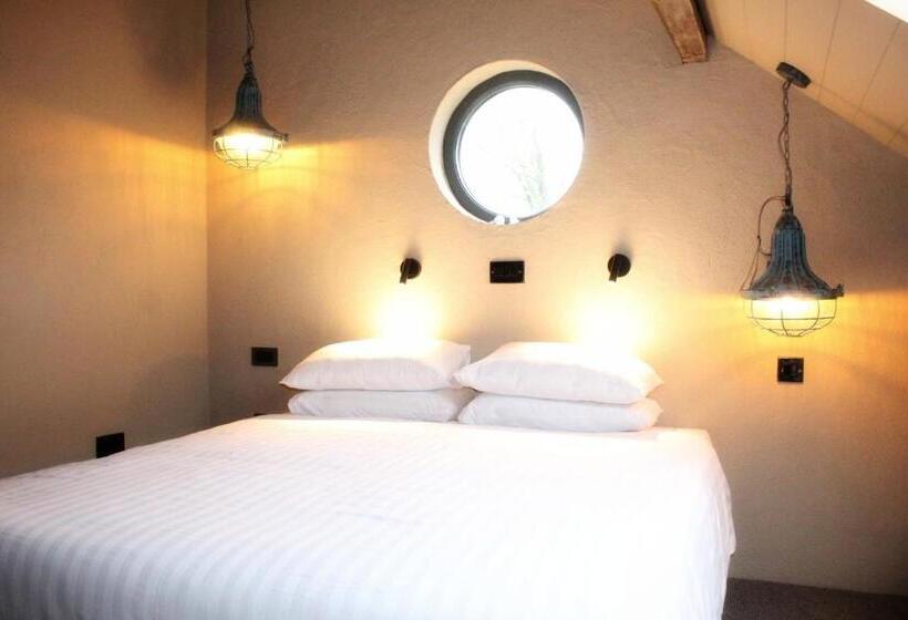 בית מלון כפרי Bushmills Townhouse