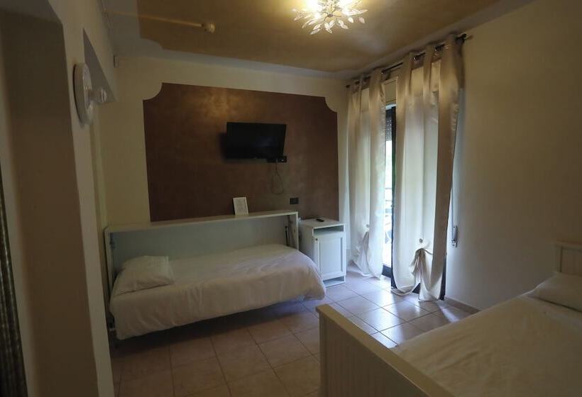 فندق Central Giacomini