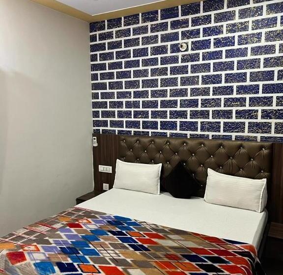 Hotelli Chandigarh Inn