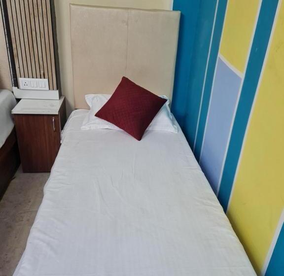 酒店 Chitransh Residency