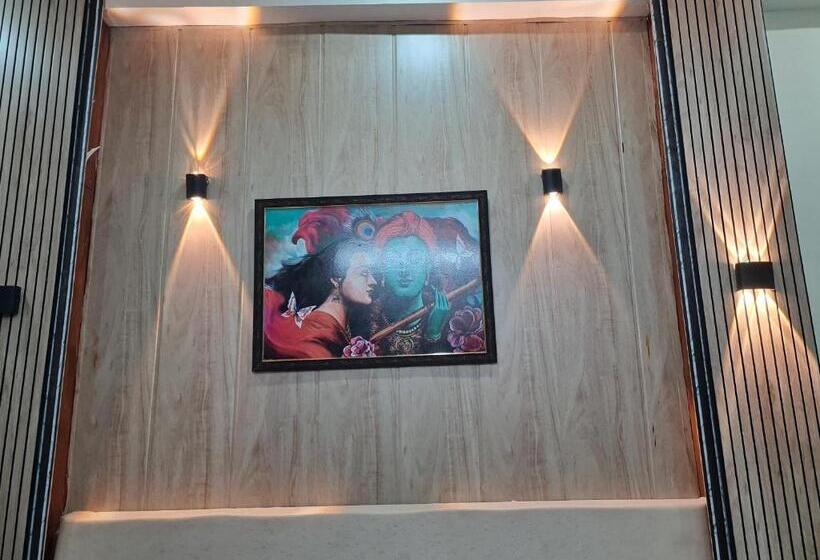 酒店 Chitransh Residency