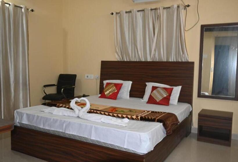 בית מלון כפרי Goroomgo Green Akress Bhubaneswar