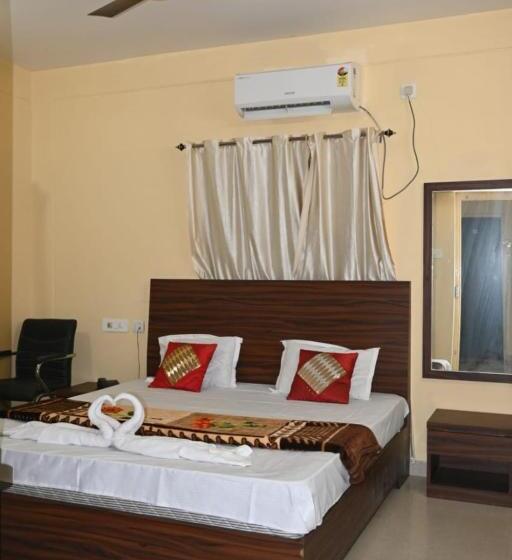 בית מלון כפרי Goroomgo Green Akress Bhubaneswar