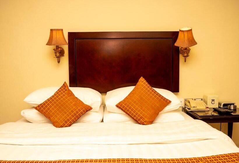 هتل Jazeerat Qubtan