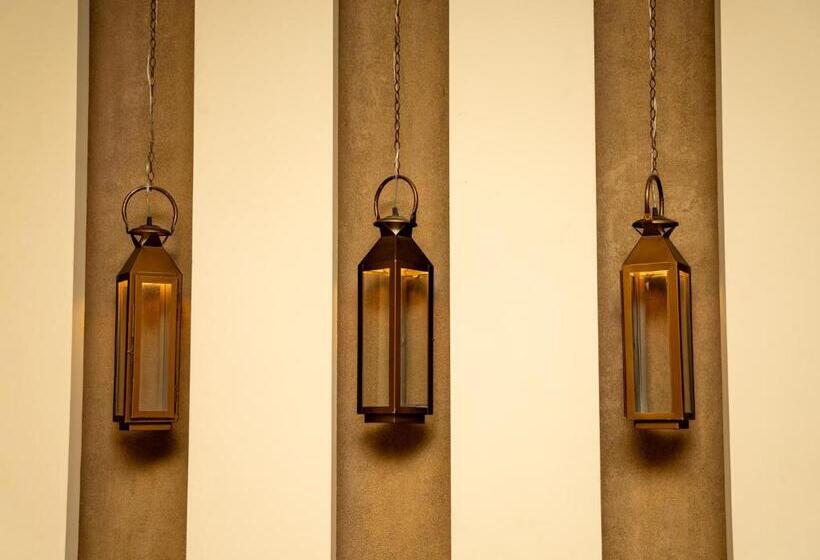 هتل Jazeerat Qubtan