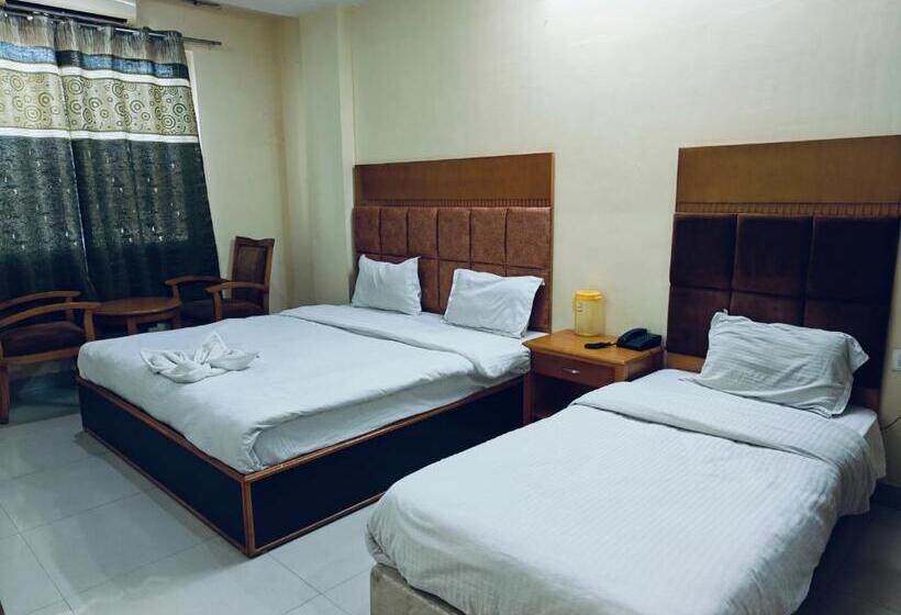 فندق Kirti Heritage