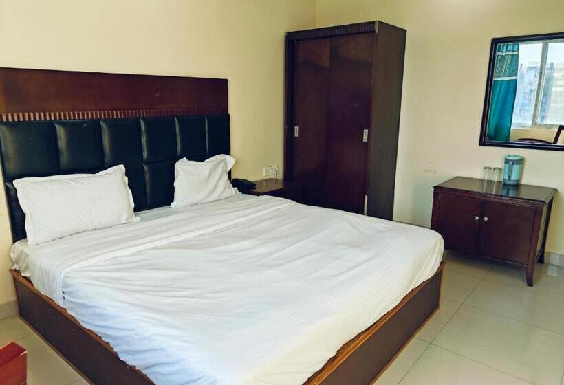 فندق Kirti Heritage