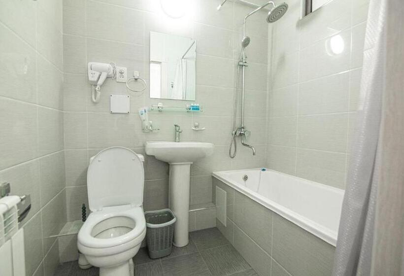 בית מלון כפרי Mercuri Meridian