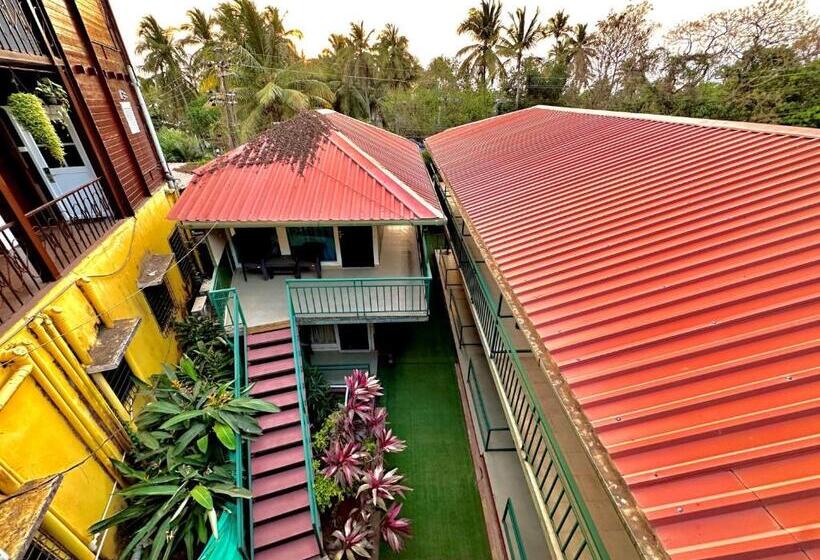 Fabhotel Moon Bliss Beach Resort