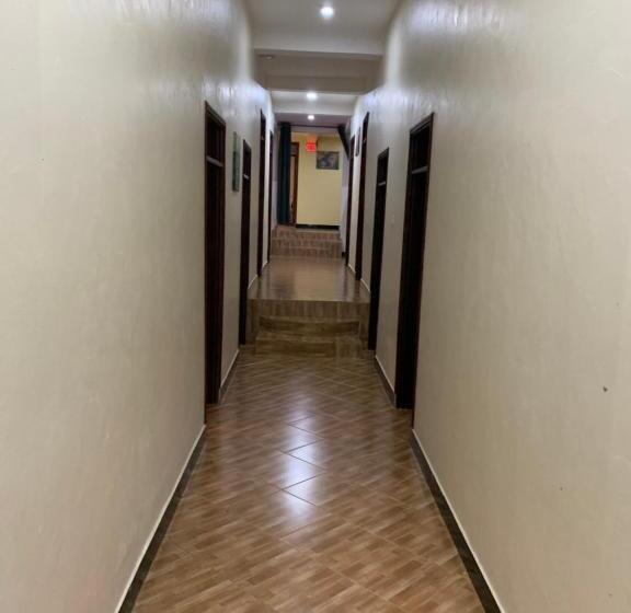 هتل Mpanga Nature Center