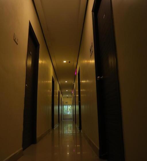 فندق O Renigunta Near Railway Station