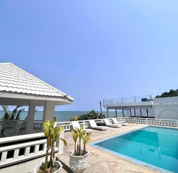 Отель Ocean Breeze Inn   Beach Front