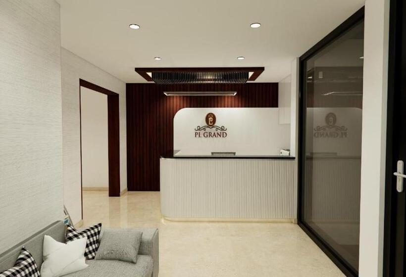 Отель Pl Grand