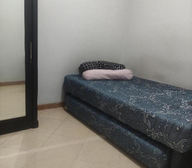 호텔 Spot On 93853 Budi Residence 2