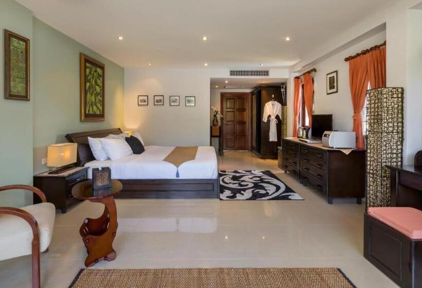 בית מלון כפרי Talay Naiharn