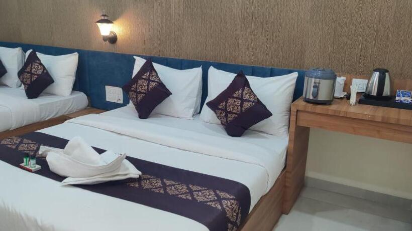 ホテル The Marion