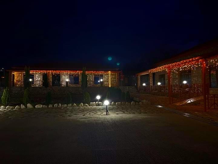 هتل Vachnadziani Wine Resort