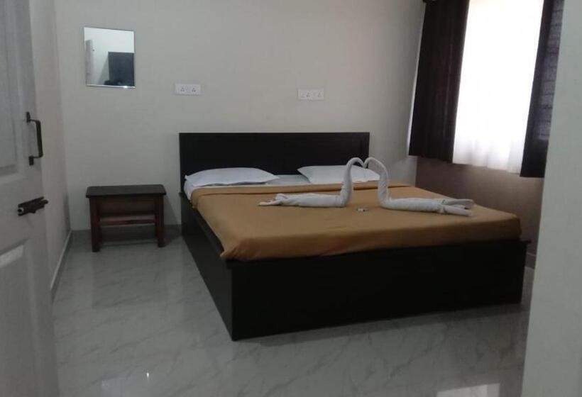 ホテル Varuna Inn