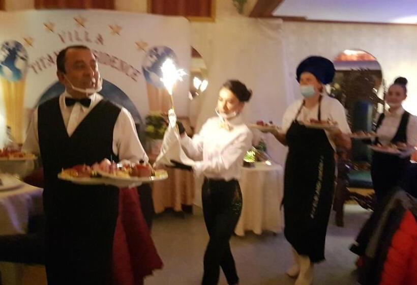 בית מלון כפרי Villa Titanic Residence Spa