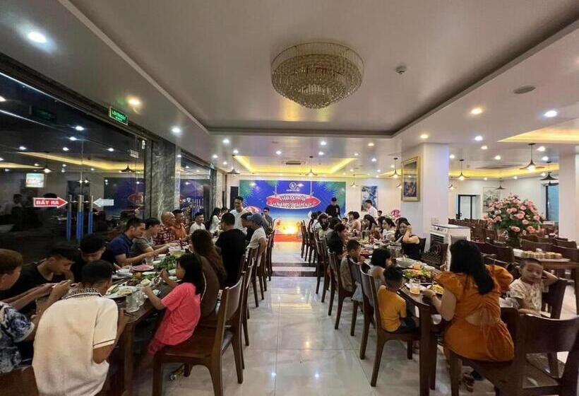 Khách Sạn Moonlight   Sen Biển Hotel   Lc Sầm Sơn