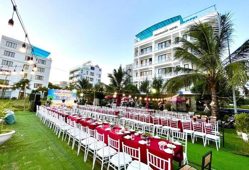 Khách Sạn Moonlight   Sen Biển Hotel   Lc Sầm Sơn