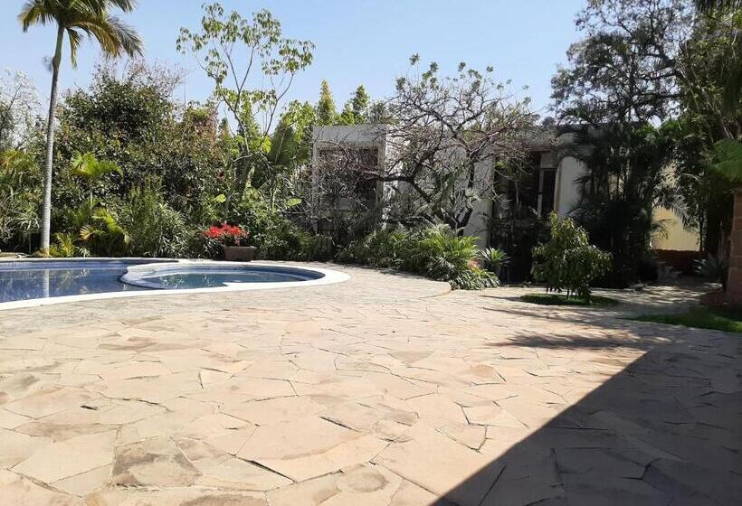 فندق Edén Cuernavaca Doble