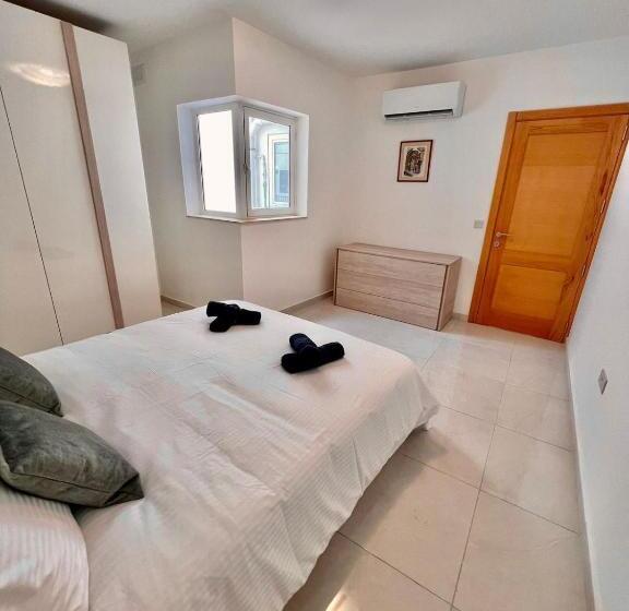 Msida Central Suites