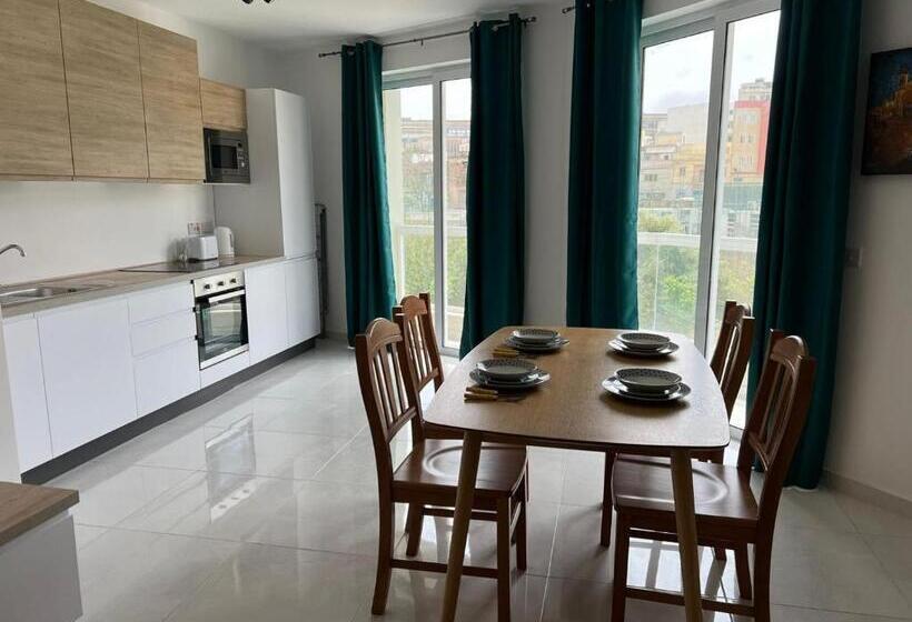 Msida Central Suites