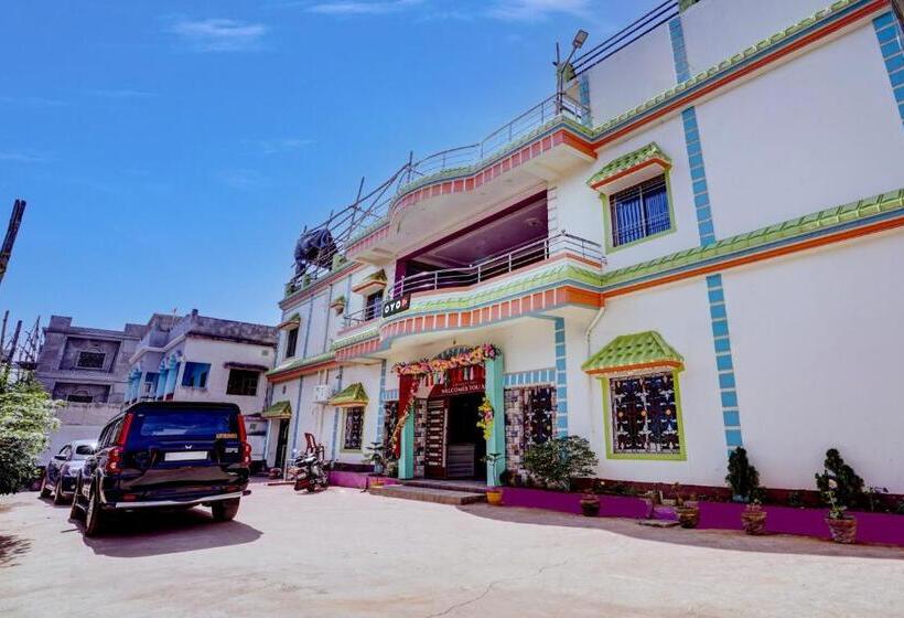 Отель O Om Palace & Banquet Hall