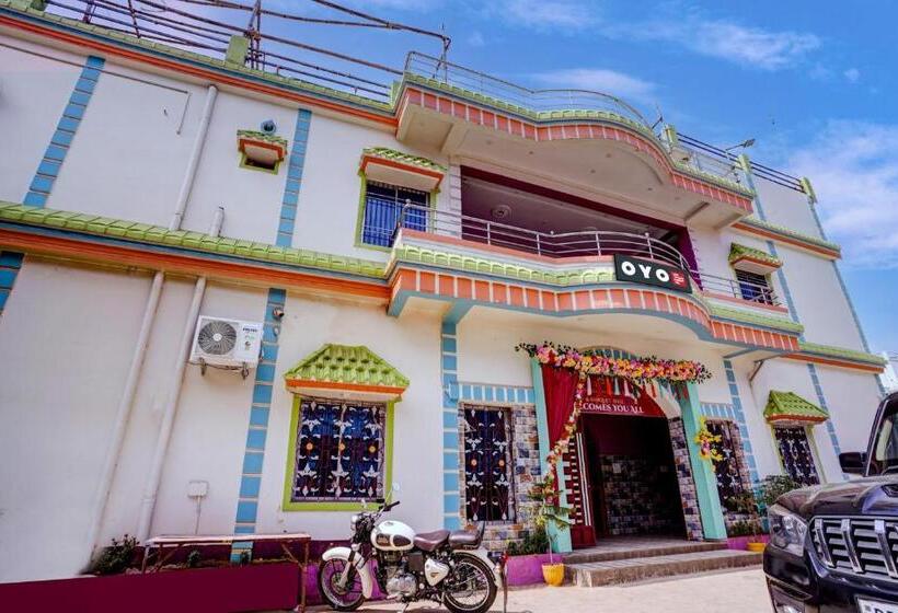 Отель O Om Palace & Banquet Hall