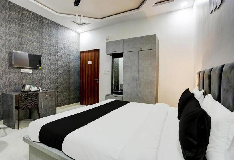 Oyo Flagship The Ashoka Hotel Restaurant And Banquet