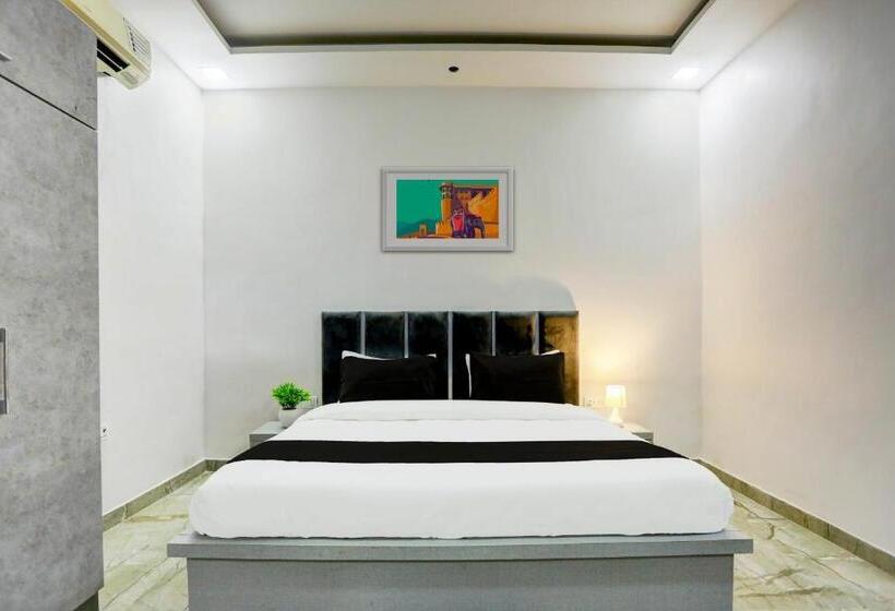 Oyo Flagship The Ashoka Hotel Restaurant And Banquet