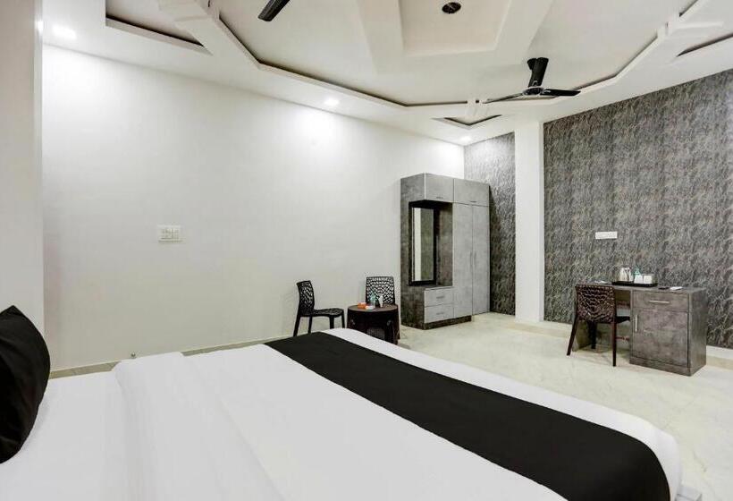 Oyo Flagship The Ashoka Hotel Restaurant And Banquet