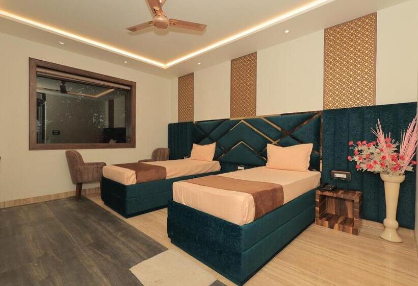 Paradise Grand Hotel & Resorts