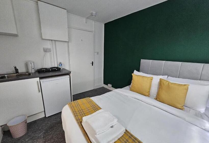 膳宿费 Livestay Affordable En Suite Studio Rooms In London, N14