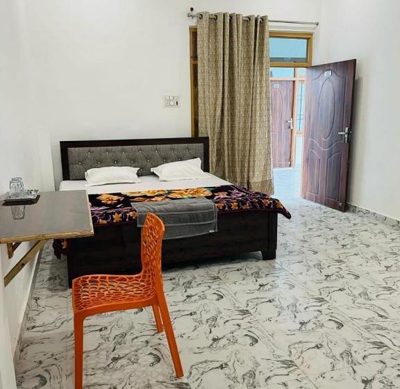 펜션 Ayodhya Ram Nagri Tourism