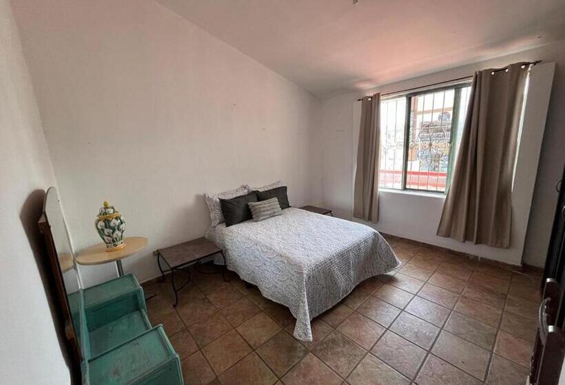 بنسيون Casa Las Trojes