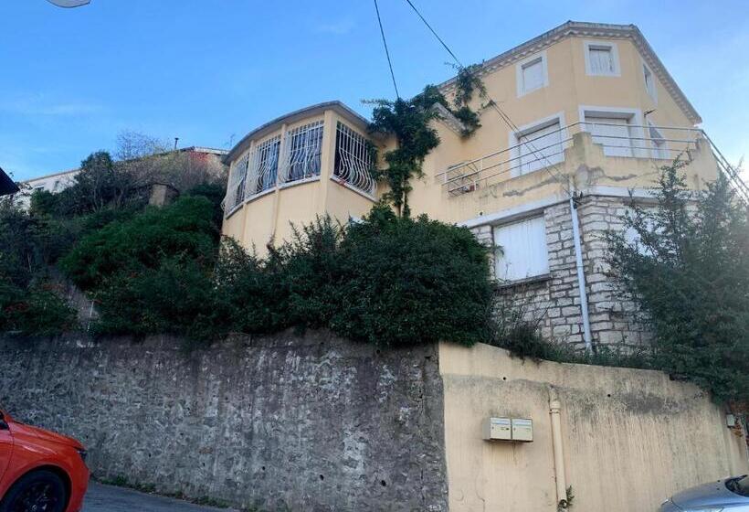 膳宿费 Chambre Privée Dans Maison D Hotes 10 Minutes à Pied Gare & Centre