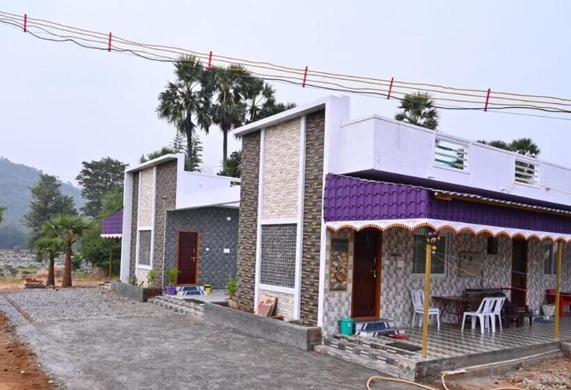 ペンション Dd Golden River View Resort