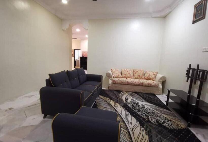 펜션 Kejora Guest House